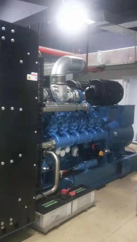 怎么正確運用和保護柴油發(fā)電機蓄能器？